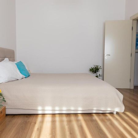 티라나 New Apartament 아파트 외부 사진