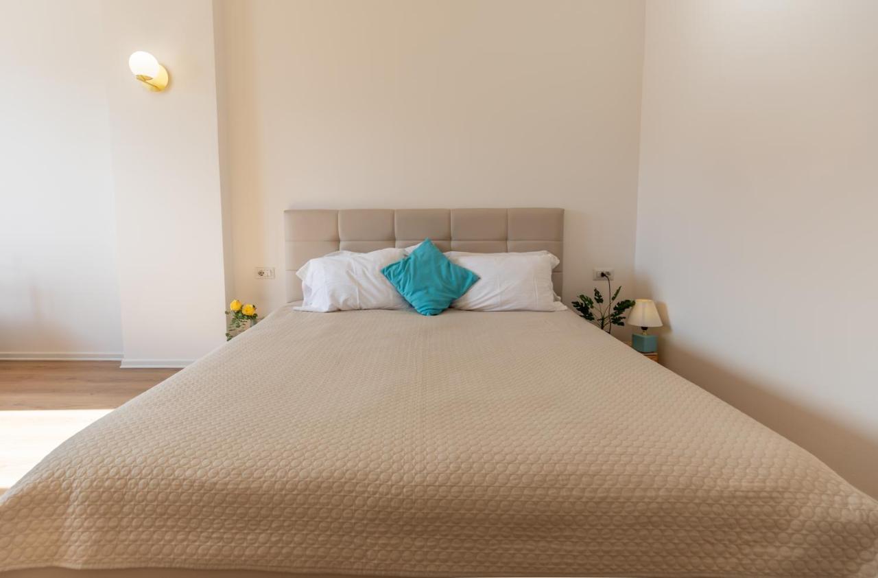 티라나 New Apartament 아파트 외부 사진